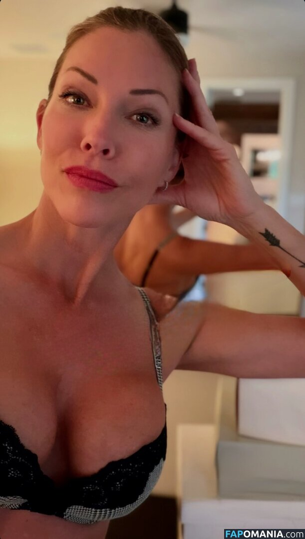 Cylon / Tricia Helfer / https: / officialtriciahelfer / triciahelfer Naken OnlyFans  Läckta Foto #202