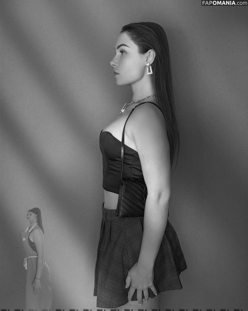 Tslanaxoxo / Yourlanatgirl / Yourlittlelana Naken OnlyFans  Läckta Foto #41