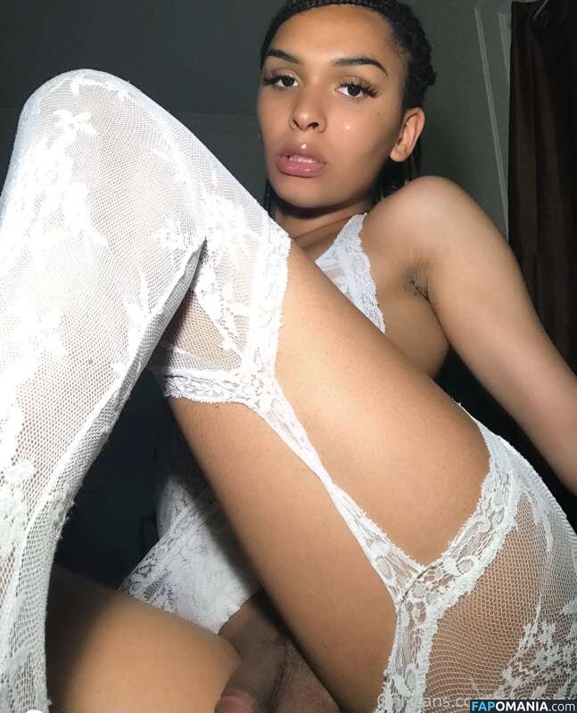 _yummyyazzy / https: / tsyazminx Naken OnlyFans  Läckta Foto #8