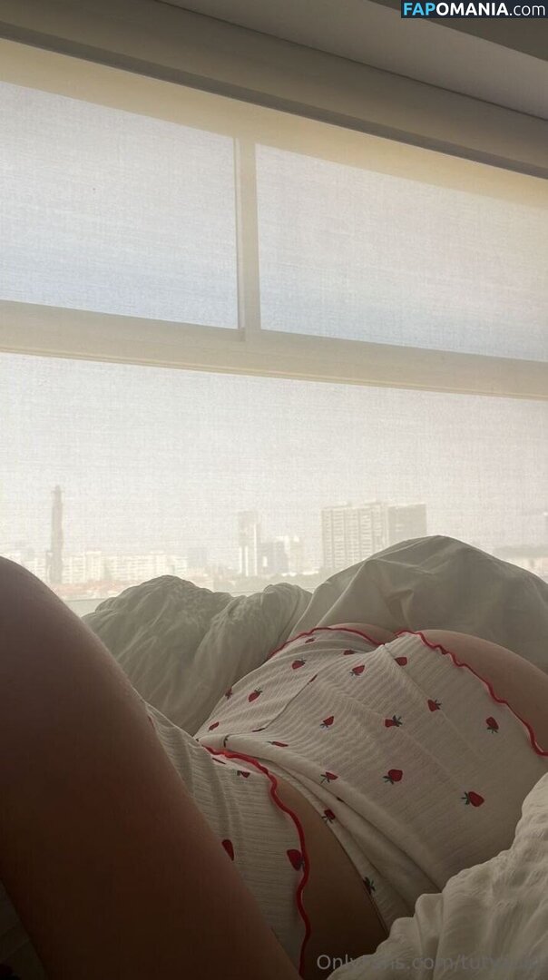 Tutyzulu / zuzusweet_official Naken OnlyFans  Läckta Foto #8