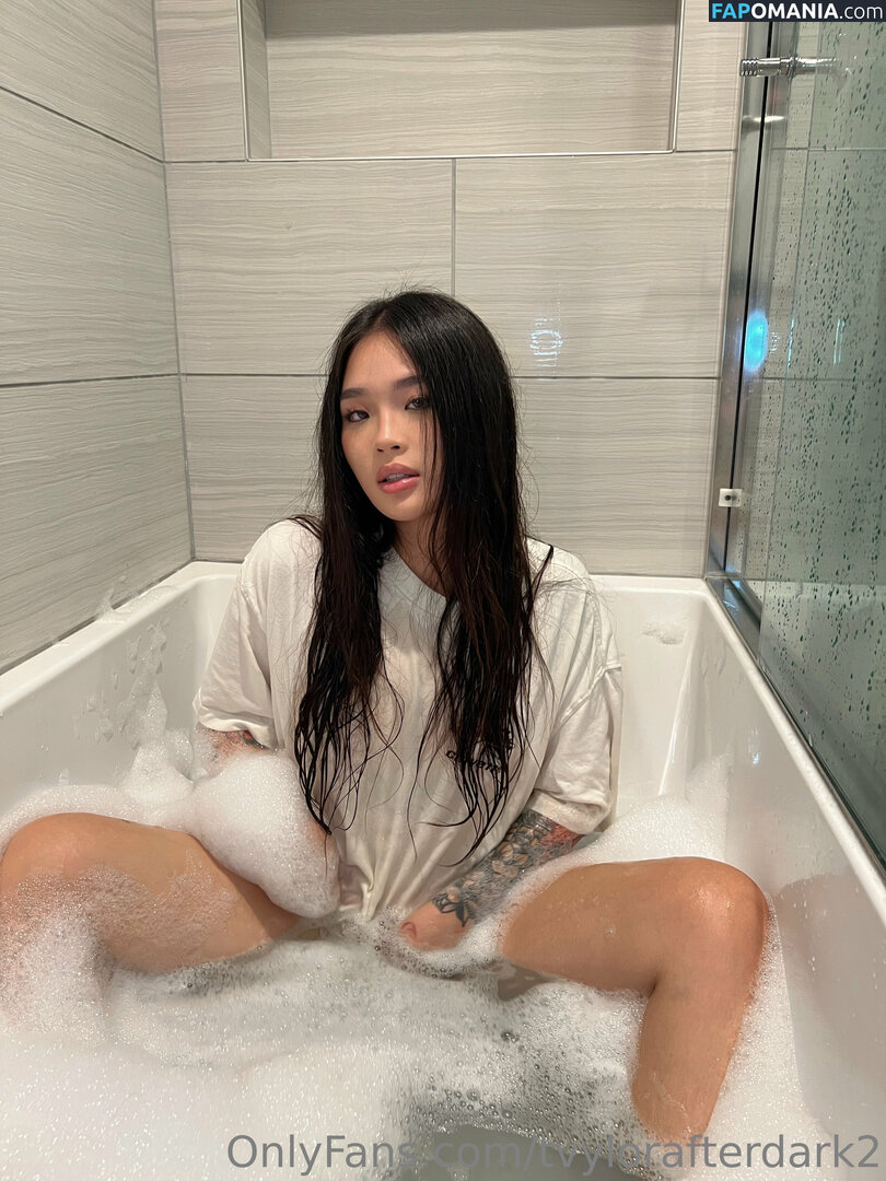 tvylorafterdark Naken OnlyFans  Läckta Foto #4