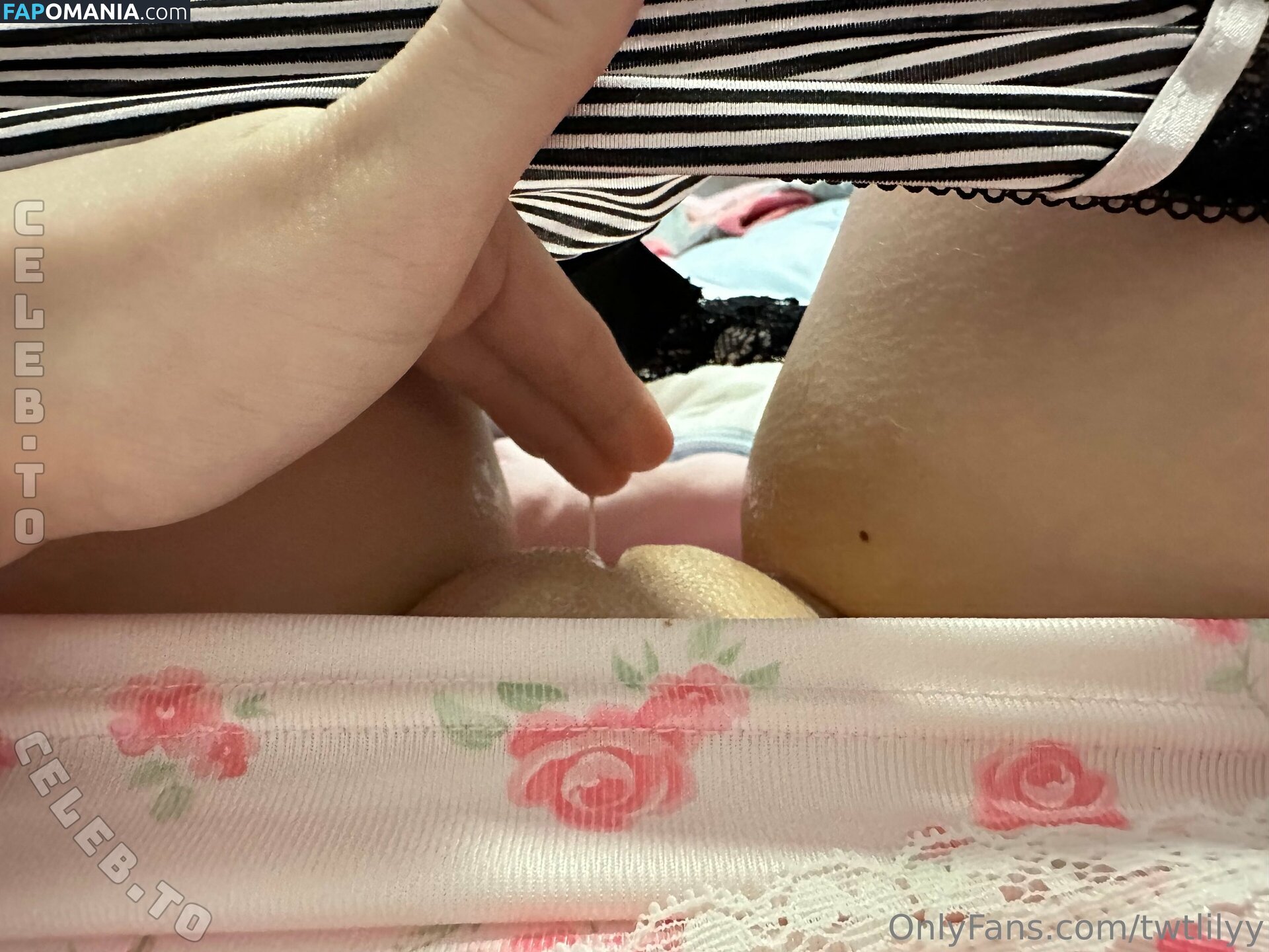 Twtlilyy / https: / lilypichu Naken OnlyFans  Läckta Foto #7