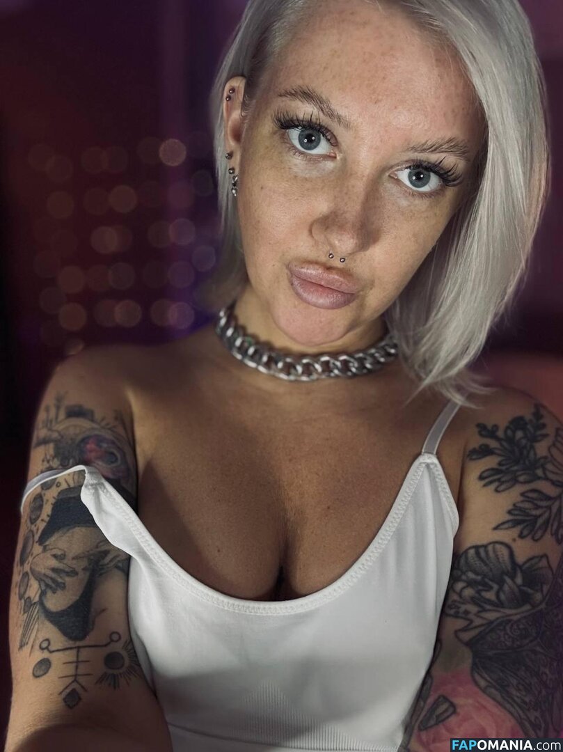 Tykioty Miley Naken OnlyFans  Läckta Foto #3
