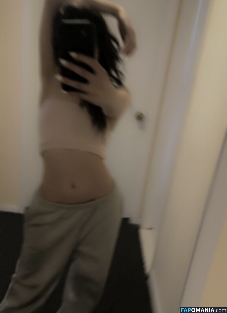 Unlov3ly / unholysrevenge / unlov3lyy Naken OnlyFans  Läckta Foto #3