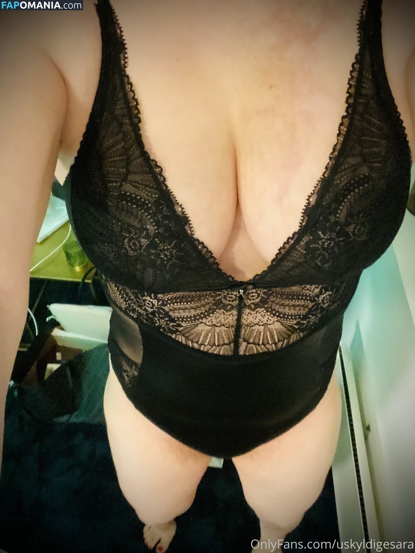 __u_s_e_l_e_s_s__ / uskyldigesara Naken OnlyFans  Läckta Foto #10