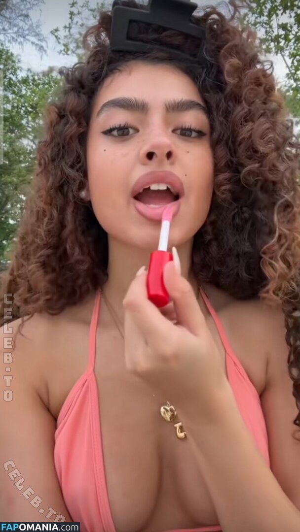 V7ena / u7ena Naken OnlyFans  Läckta Foto #8