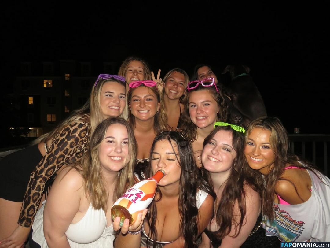 Valerie / valerie.c_ / valerieq01 Naken OnlyFans  Läckta Foto #17