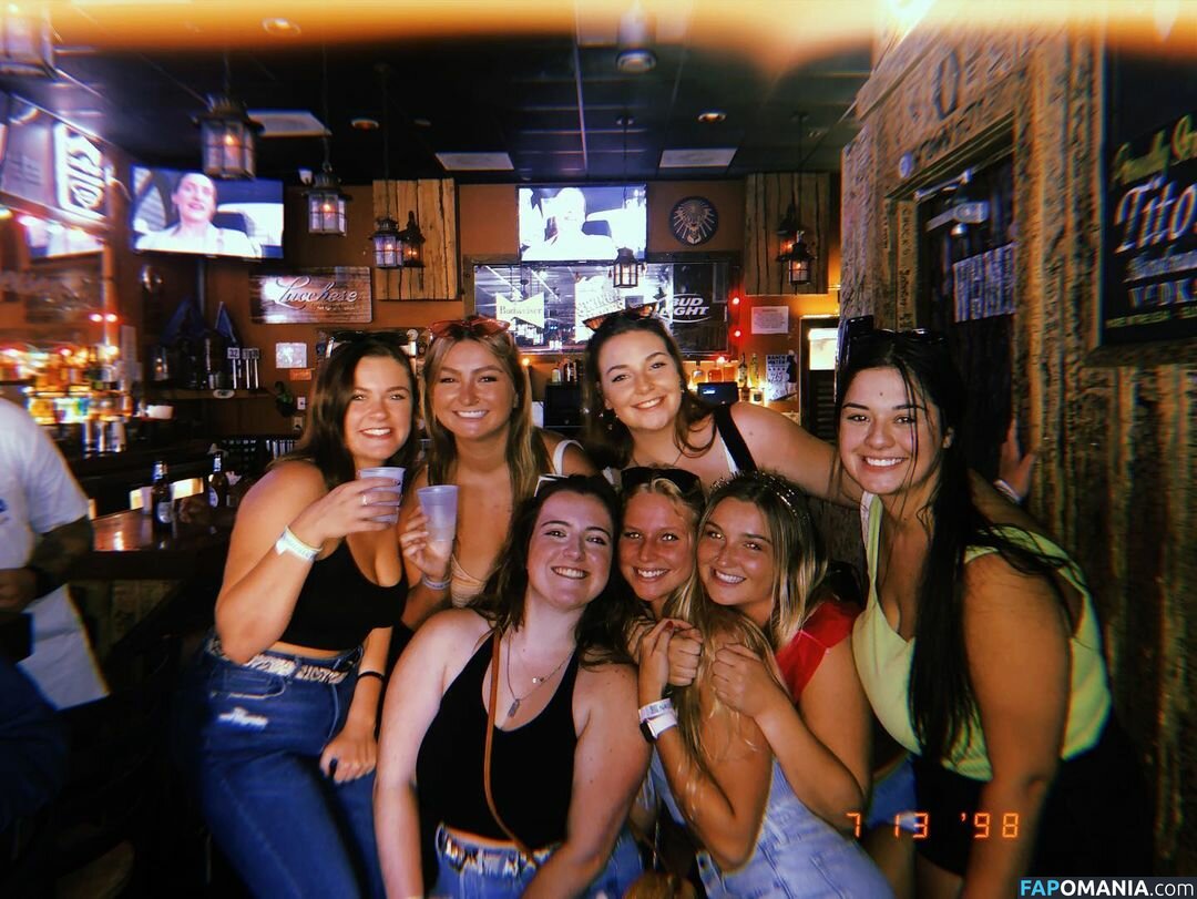 Valerie / valerie.c_ / valerieq01 Naken OnlyFans  Läckta Foto #27