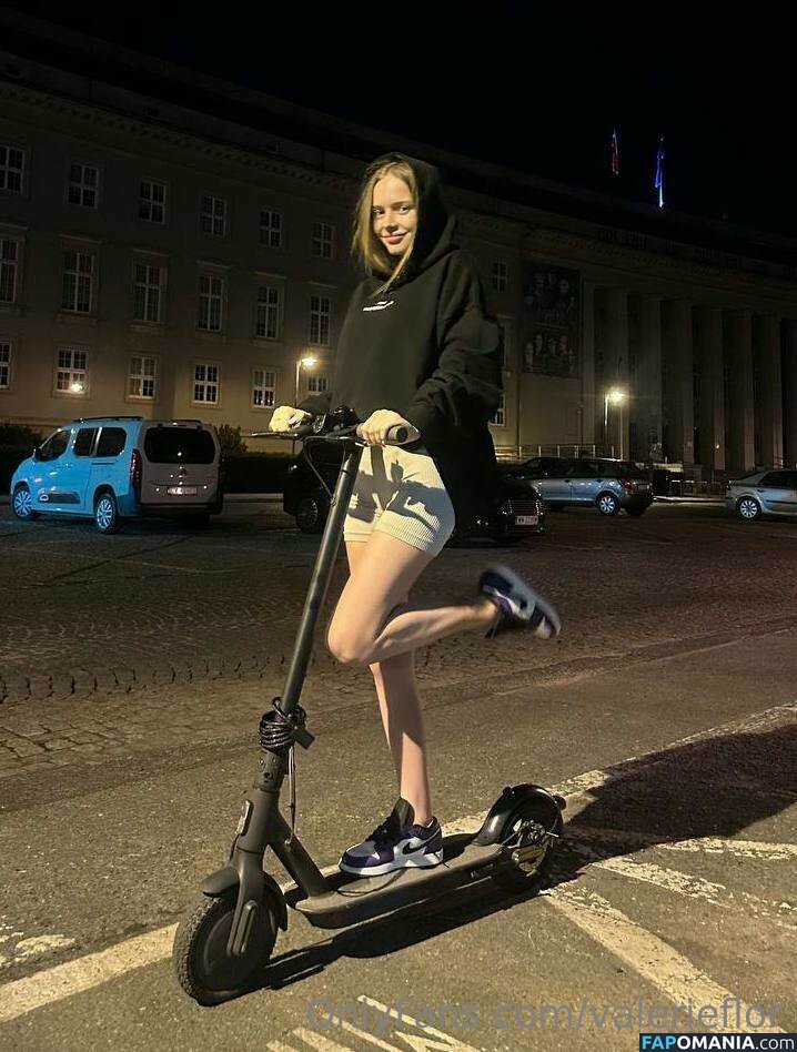 valerieflor / valerieflores Naken OnlyFans  Läckta Foto #42