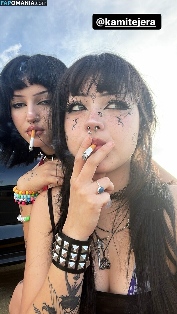 Peachyyval / Valvampire / kill.val / valerievampyr Naken OnlyFans  Läckta Foto #87