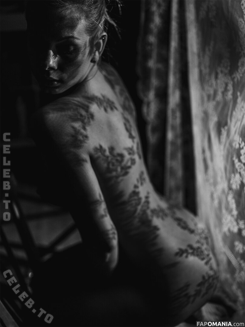vaneschkal Naken OnlyFans  Läckta Foto #16