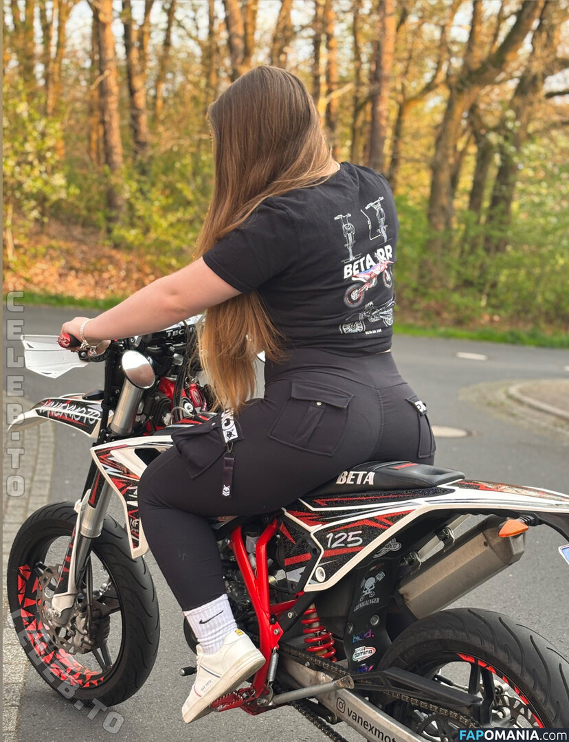 Vanexmoto Naken OnlyFans  Läckta Foto #1