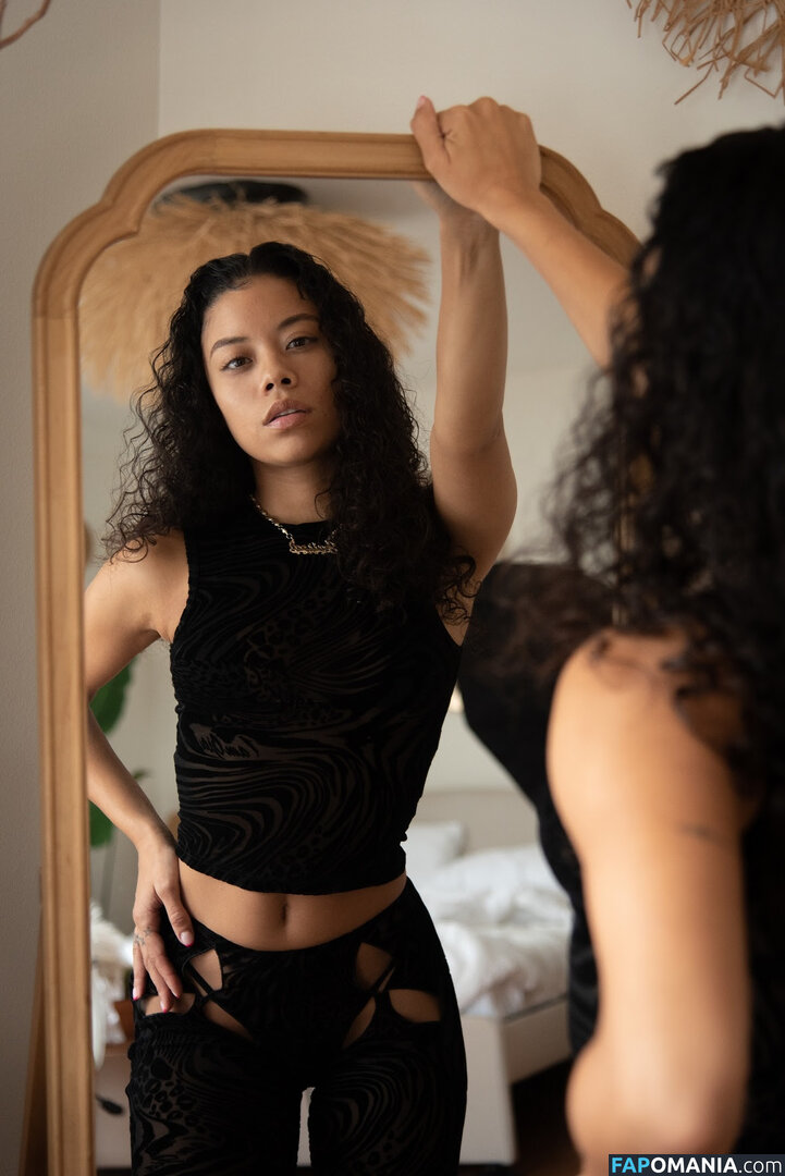 Jalisa Rey / jalisa.rey / veganbaddie Naken OnlyFans  Läckta Foto #1