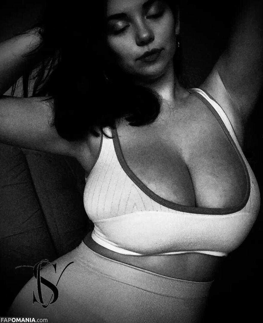 Sarah Venus / Venus Sarah / sarahvenusofficial / thecosmic_sarah Naken OnlyFans  Läckta Foto #2