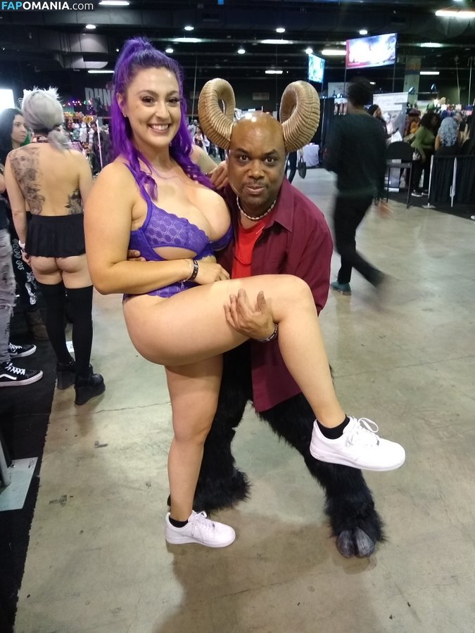 Veronica Avluv / theonlyveronicaavluvxx / veronicaavluv Naken OnlyFans  Läckta Foto #190