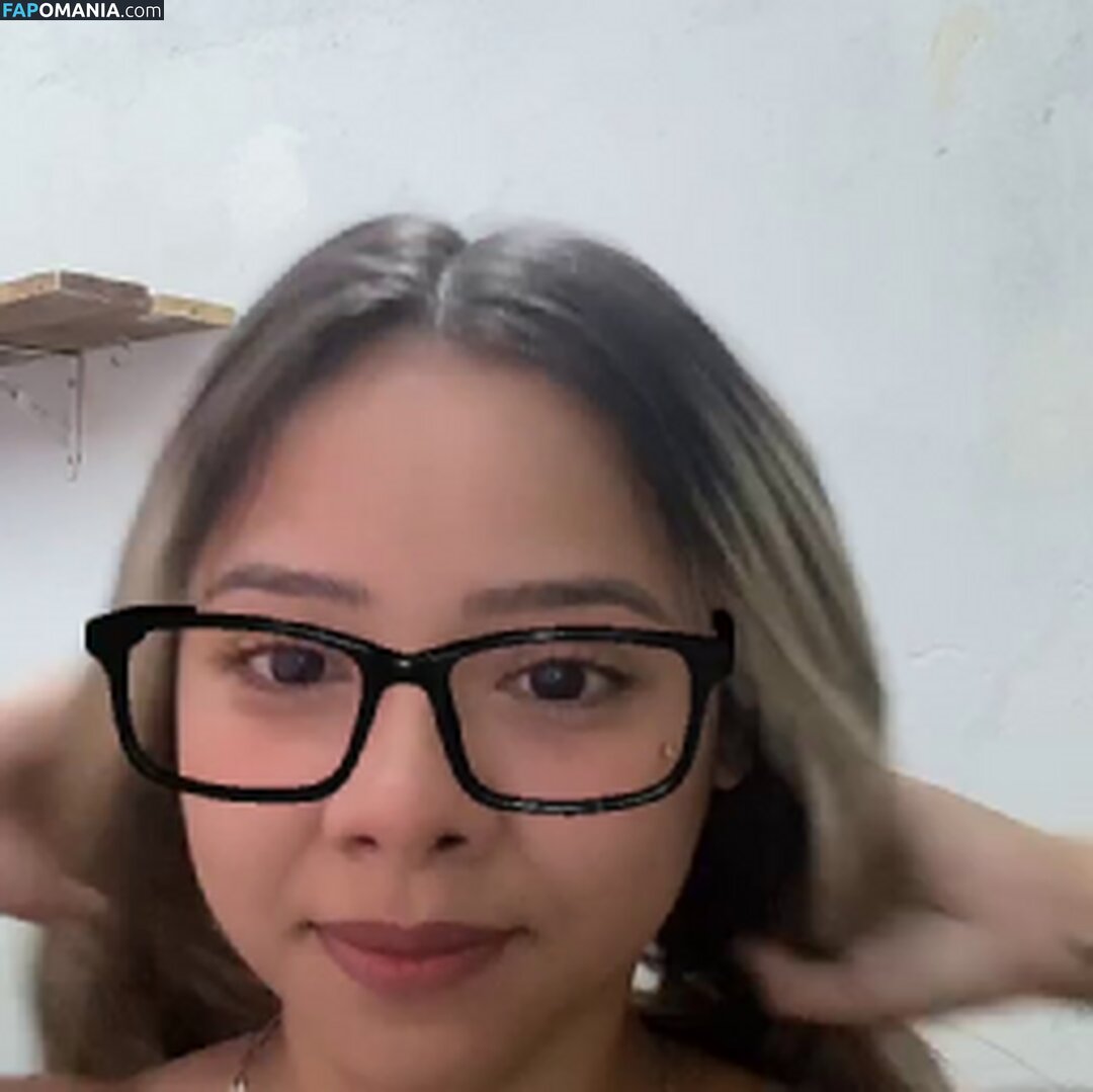 https: / maedostevan / viannaax / viannaax01 Naken OnlyFans  Läckta Foto #1