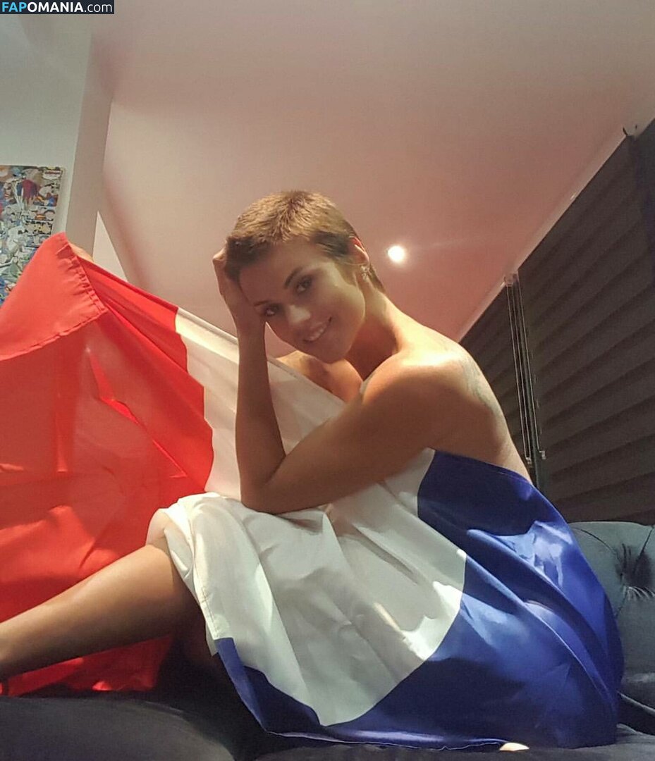 Vic Alouqua / vicalouquaoff / vicalouquaofficial / victoriafitfrance1 Naken OnlyFans  Läckta Foto #63