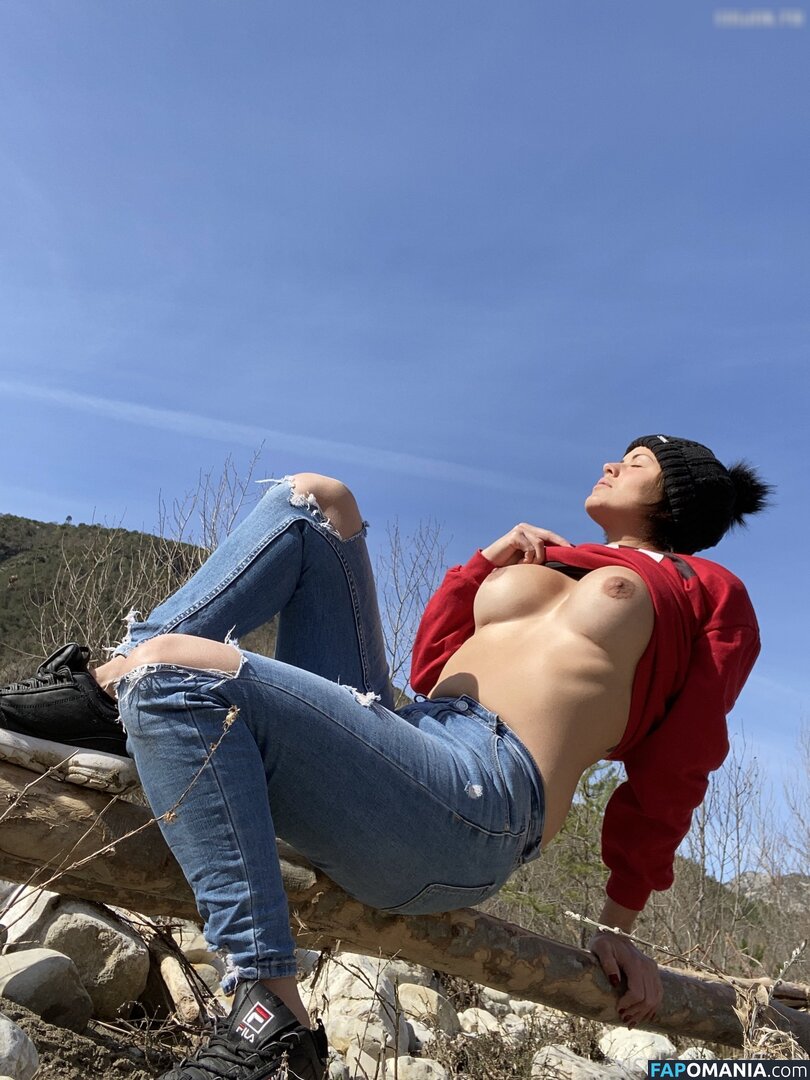 Vic Alouqua / vicalouquaoff / vicalouquaofficial / victoriafitfrance1 Naken OnlyFans  Läckta Foto #78