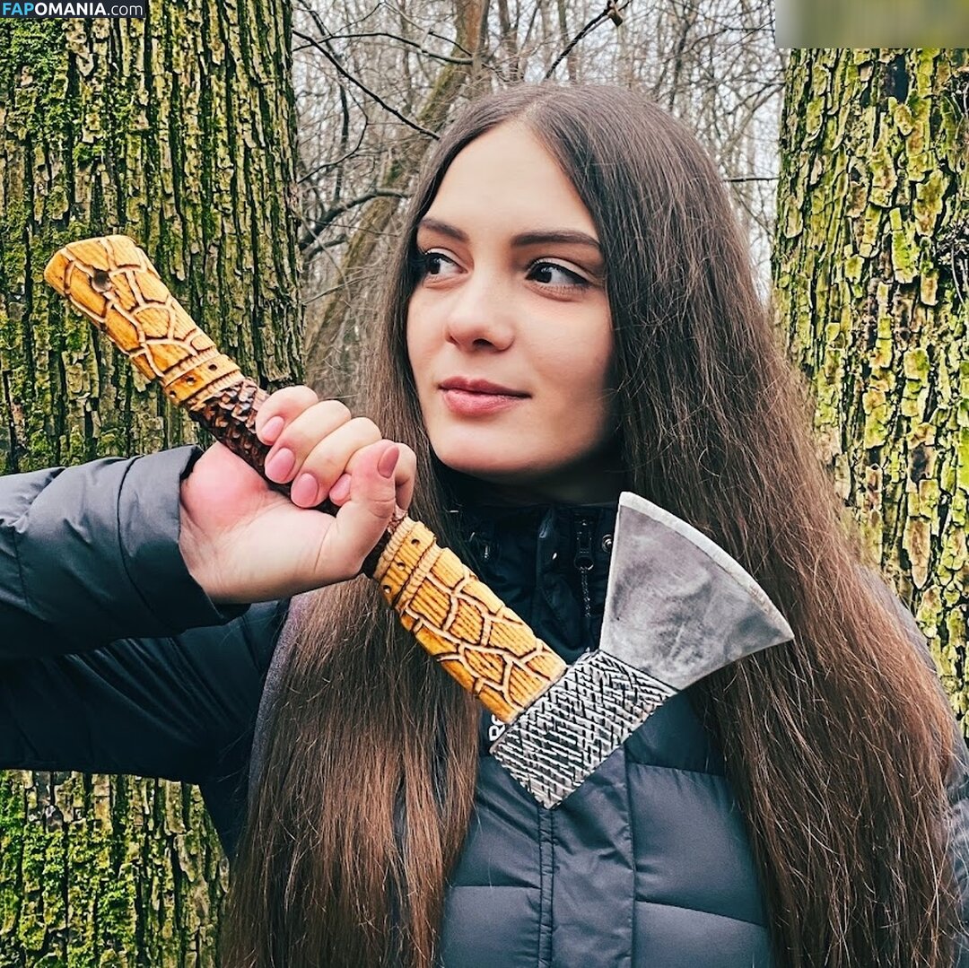 Victoria.Outside Naken OnlyFans  Läckta Foto #1