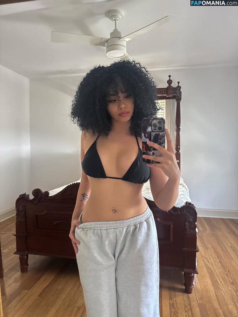 Victoria Vonne / pixieonyxx Naken OnlyFans  Läckta Foto #7