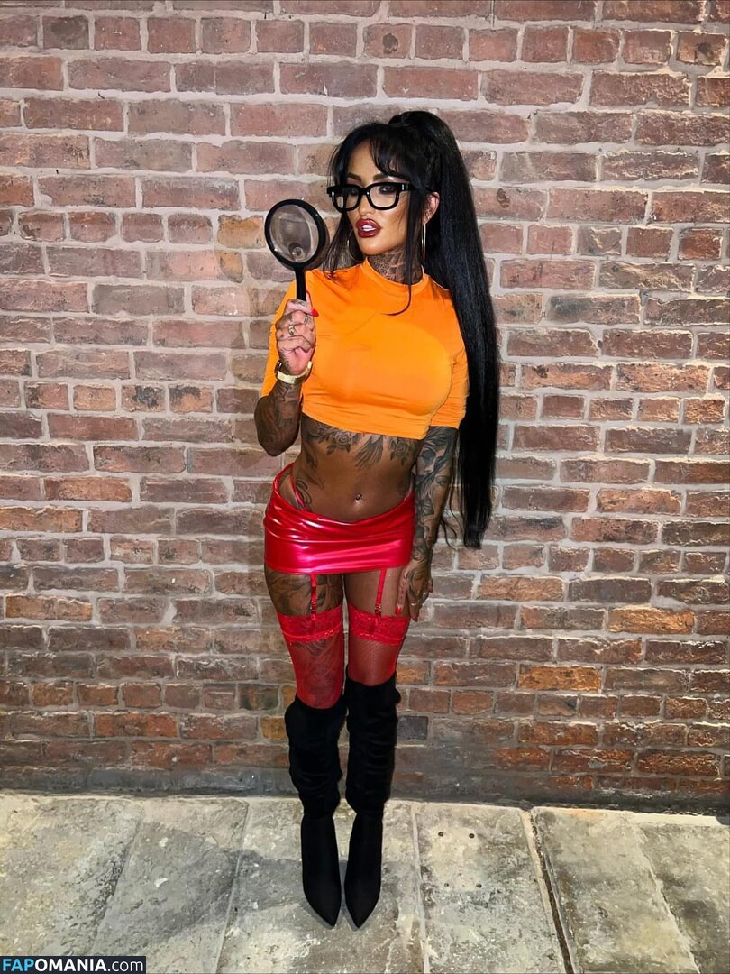 Vikki Blendell Naken OnlyFans  Läckta Foto #3