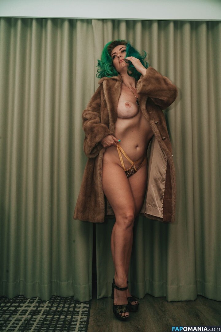 Vintage / _bellzora_ / https: / m_mira Naken OnlyFans  Läckta Foto #9