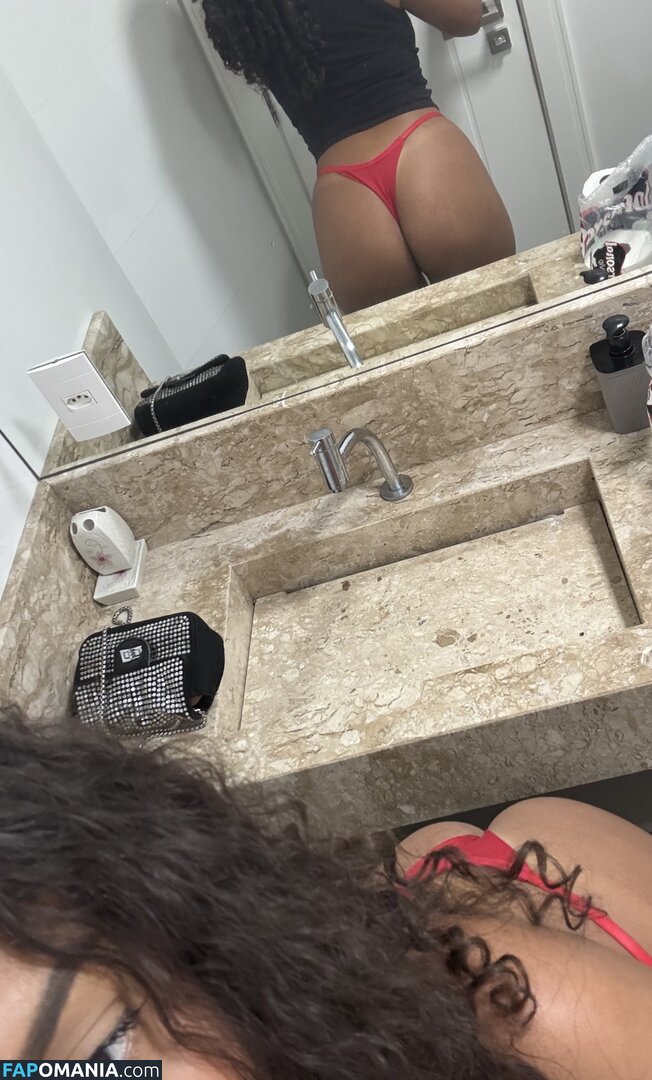 Virginniasiqueira / hotpornstar / nabrufilms Naken OnlyFans  Läckta Foto #4