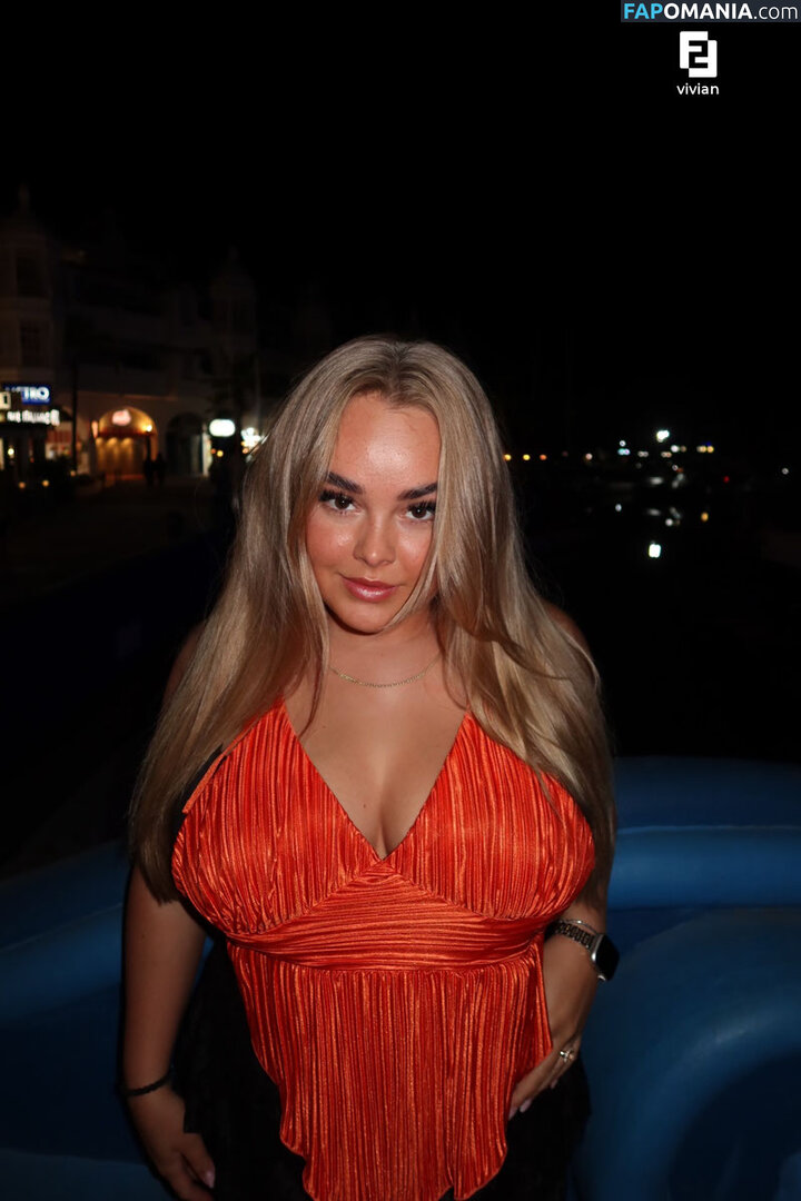 Vivian Bron / Vivianlilanebron / vivianlilianebron Naken OnlyFans  Läckta Foto #4