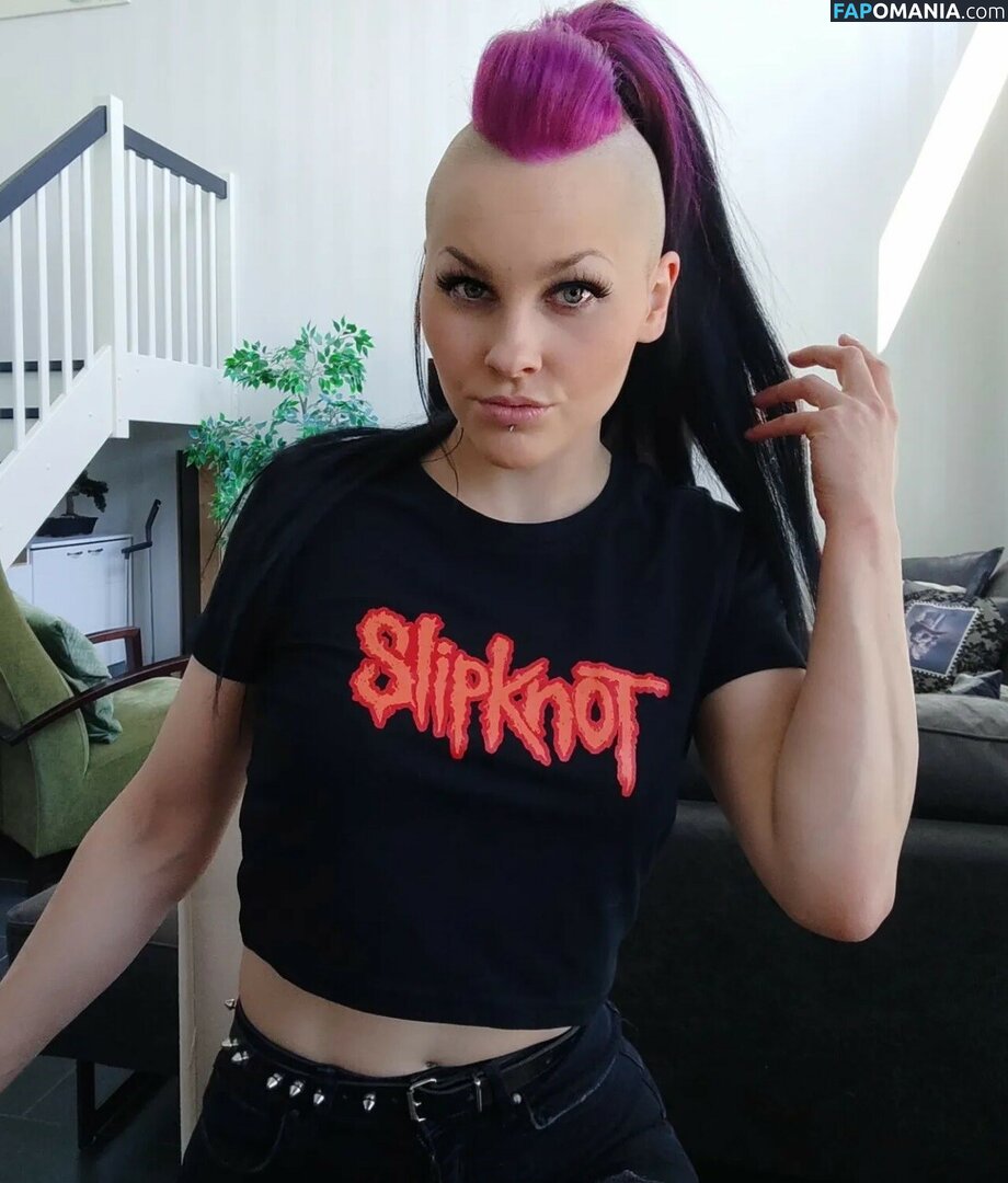 VMissyB / venlahelenaa Naken OnlyFans  Läckta Foto #22