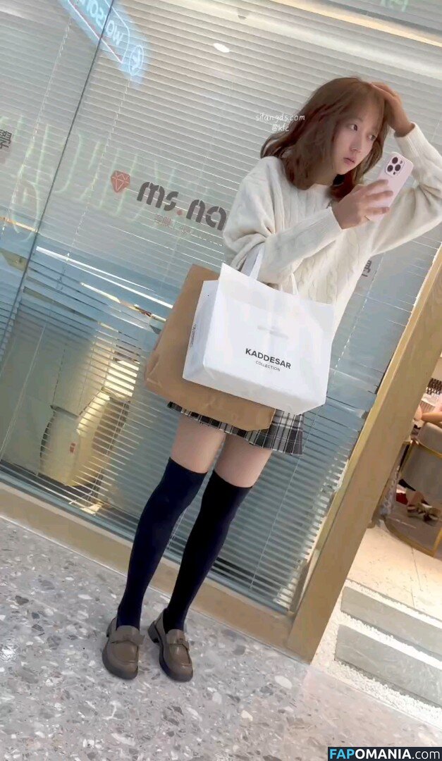 Voyeur Asian Pissing Toilet &Amp; Upskirts Only / girlspissin / https: Naken OnlyFans  Läckta Foto #4