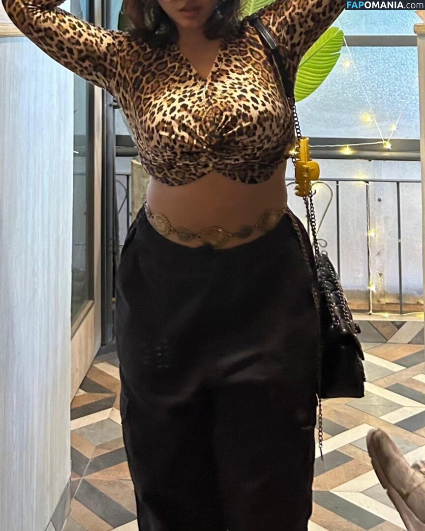 vr / vrindardddd_ Naken OnlyFans  Läckta Foto #7