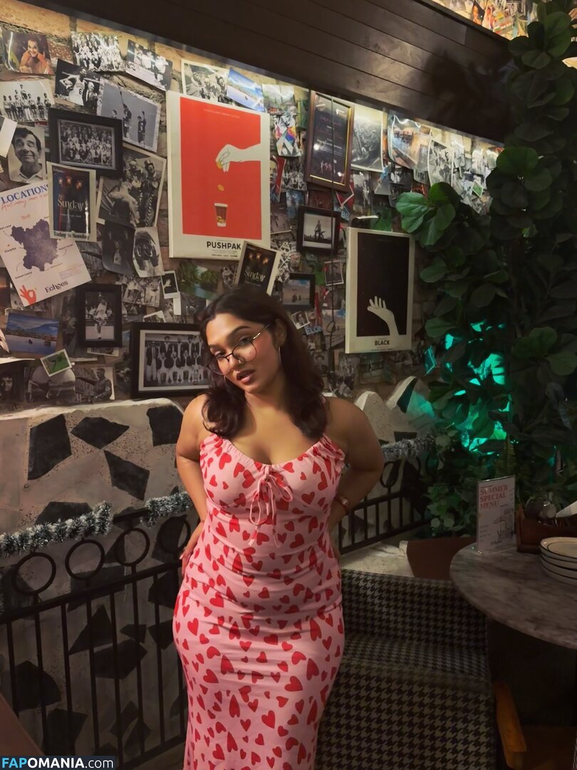vr / vrindardddd_ Naken OnlyFans  Läckta Foto #37