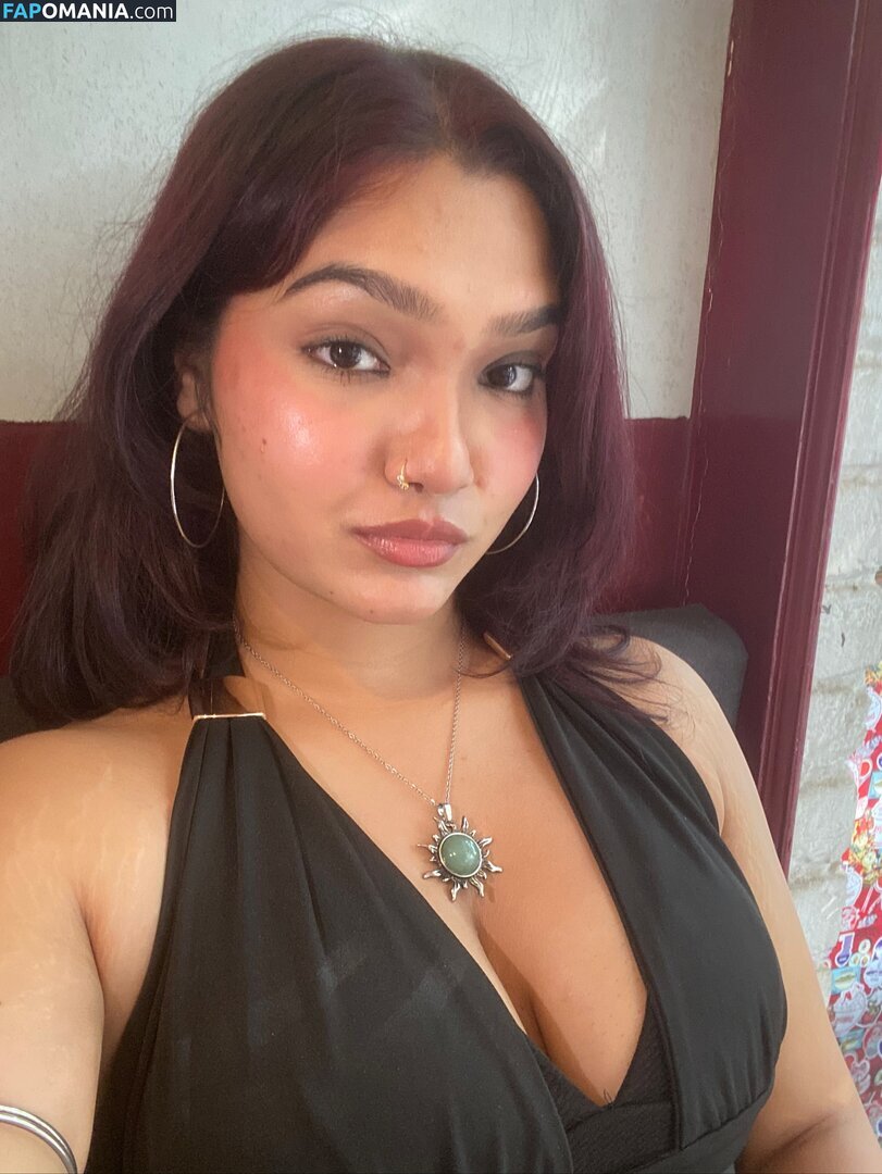 vr / vrindardddd_ Naken OnlyFans  Läckta Foto #42