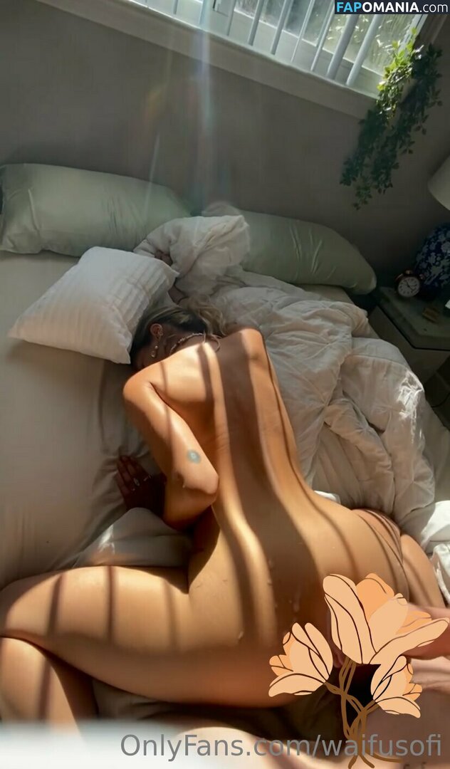 dosesofsof / waifusofi Naken OnlyFans  Läckta Foto #1