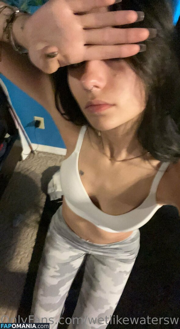 Acacia Gracelyn / The.better.acacia / acacia_gracelyn / wetlikewatersweetlike Naken OnlyFans  Läckta Foto #13