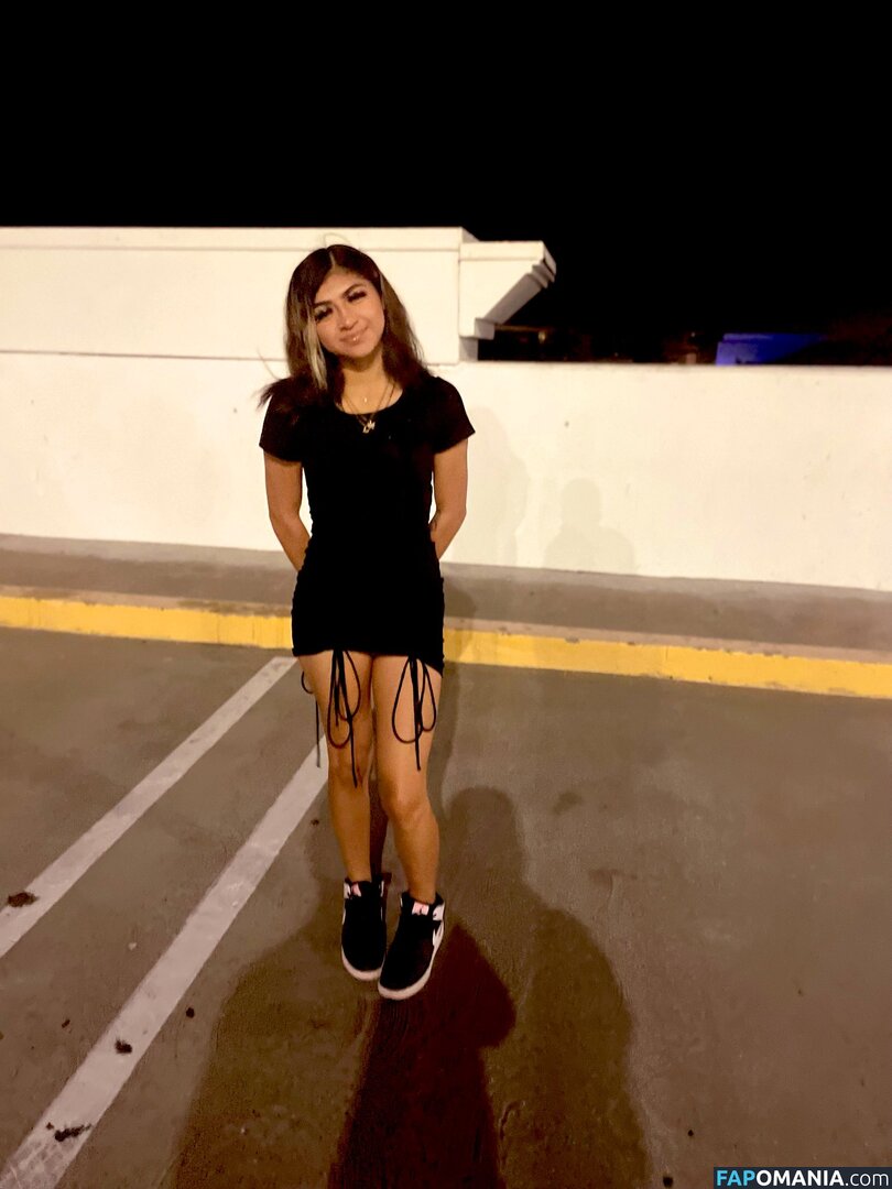 LisvedGarcia / https: / lizved._.47 / wetttassliz Naken OnlyFans  Läckta Foto #1