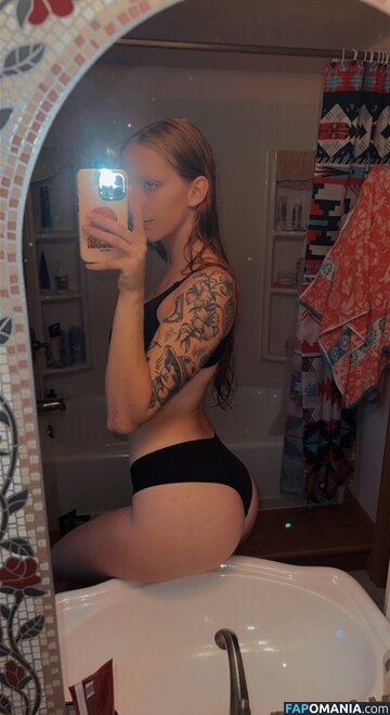 Winterrenee / bigyeahhhhh / winter_renee Naken OnlyFans  Läckta Foto #7
