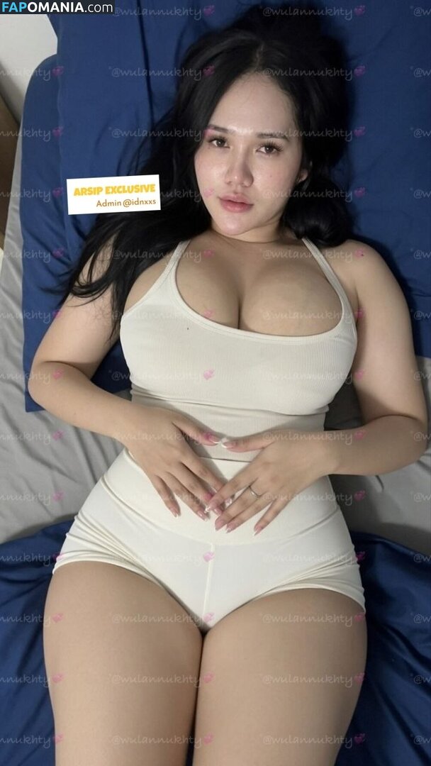 fitriwln / https: / wulannukhty / xxbbywlnn Naken OnlyFans  Läckta Foto #3