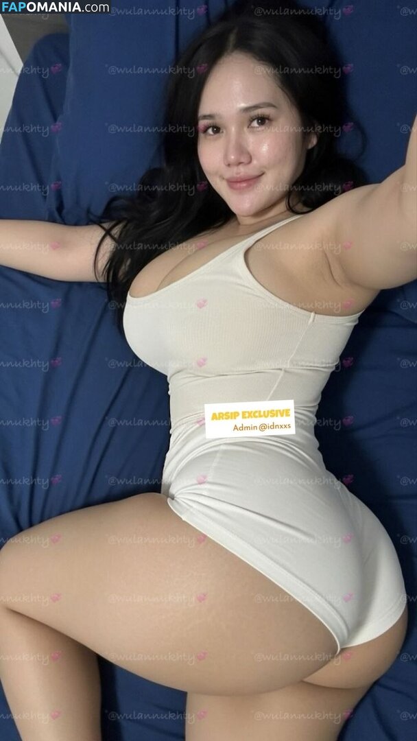 fitriwln / https: / wulannukhty / xxbbywlnn Naken OnlyFans  Läckta Foto #6