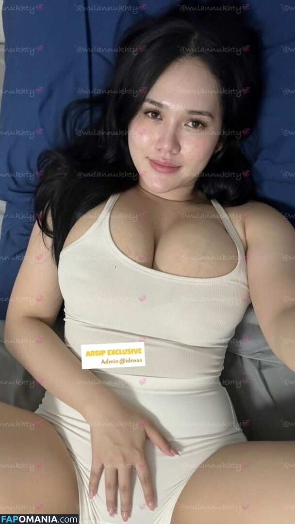 fitriwln / https: / wulannukhty / xxbbywlnn Naken OnlyFans  Läckta Foto #7