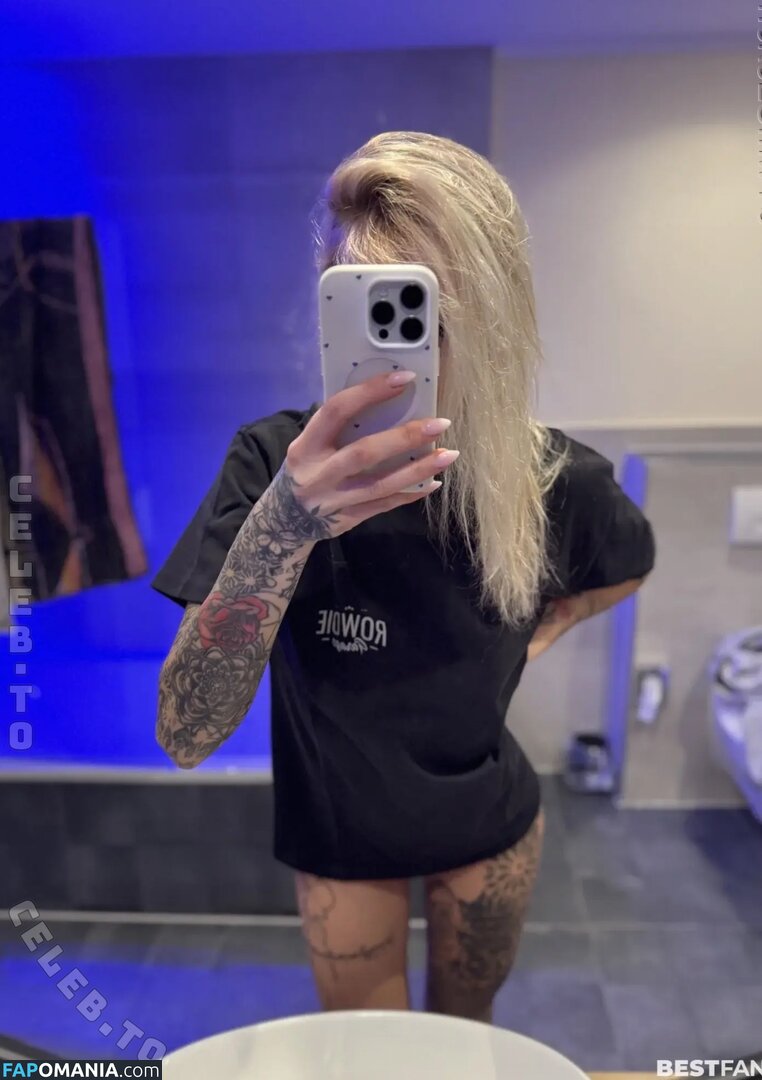 x_soffelchen_1.0x / x_soffelchen_x Naken OnlyFans  Läckta Foto #1