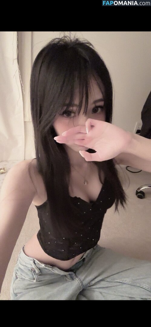 https: / xbbysal Naken OnlyFans  Läckta Foto #1
