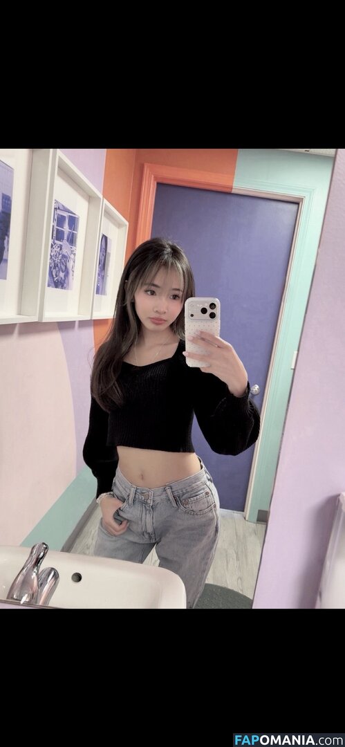 https: / xbbysal Naken OnlyFans  Läckta Foto #3