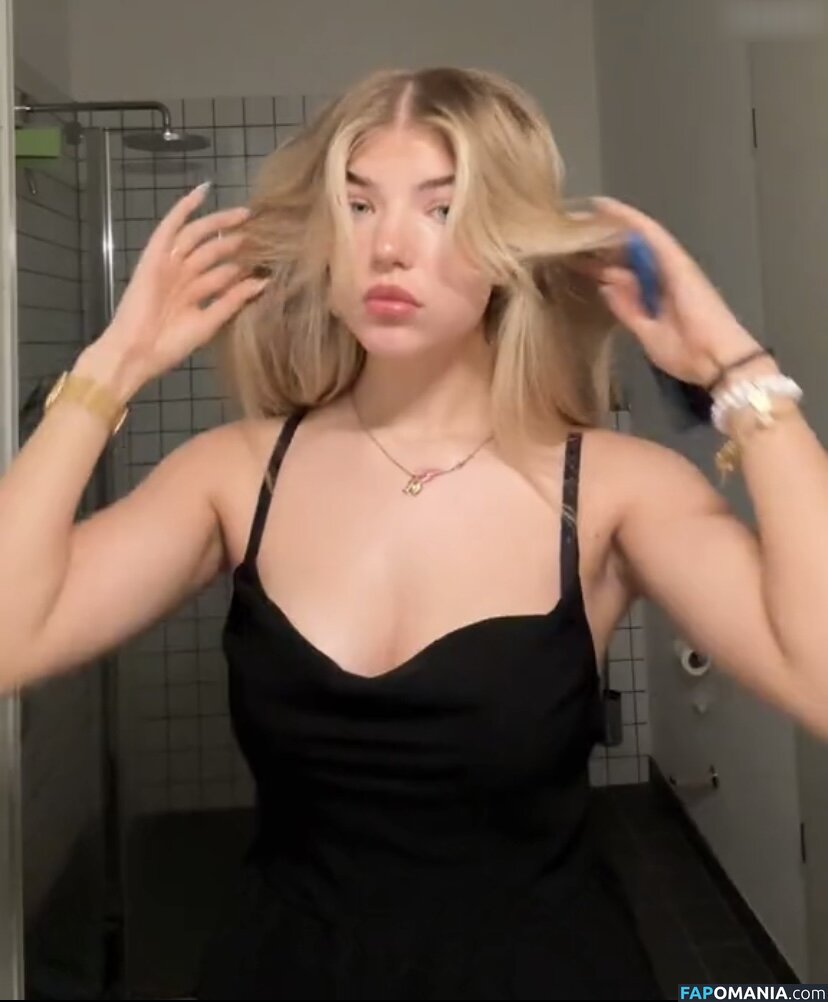 xFibii Naken OnlyFans  Läckta Foto #5