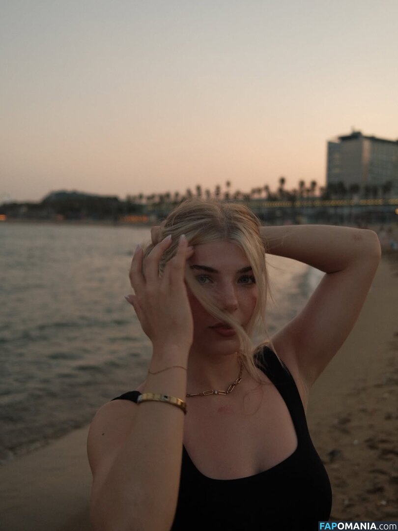 xFibii Naken OnlyFans  Läckta Foto #9