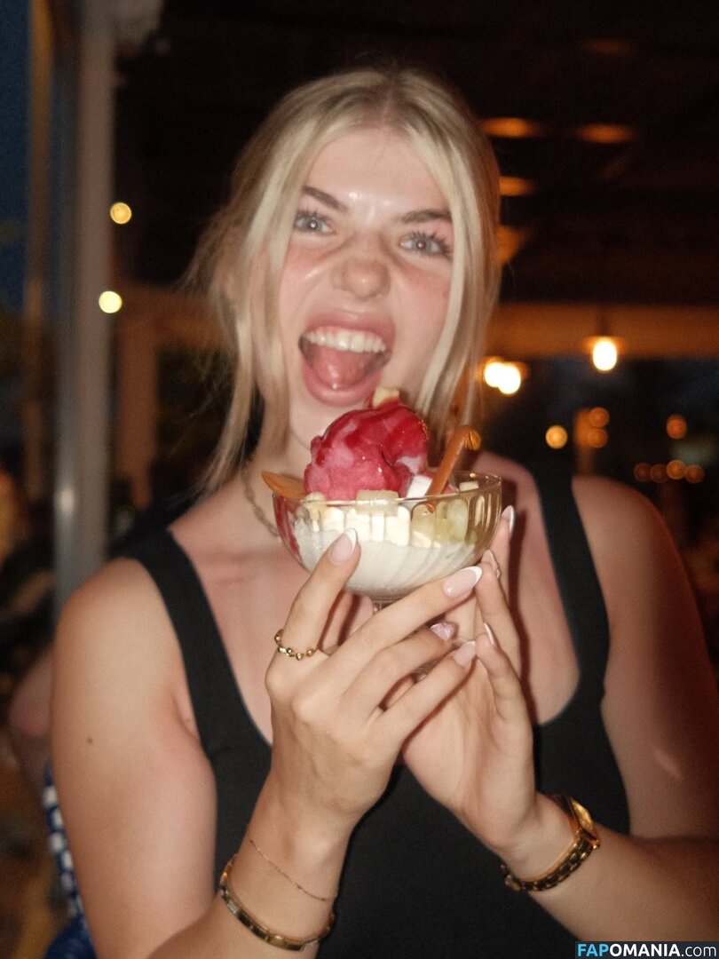 xFibii Naken OnlyFans  Läckta Foto #13