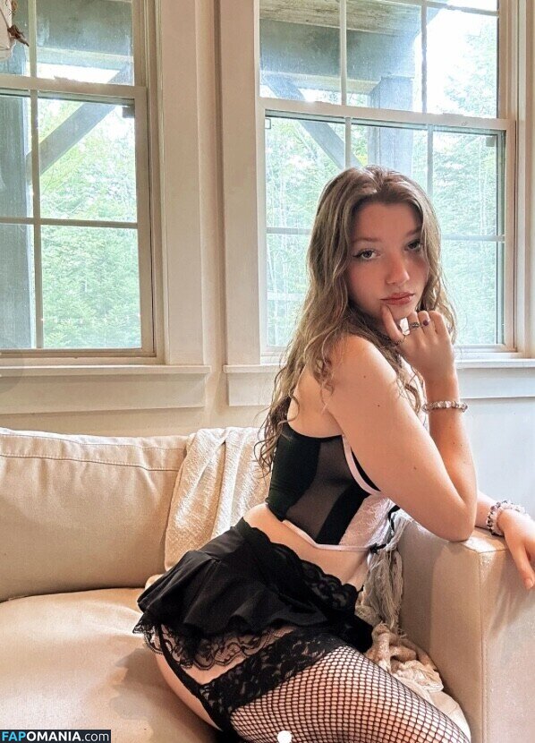 xmadelineo Naken OnlyFans  Läckta Foto #1