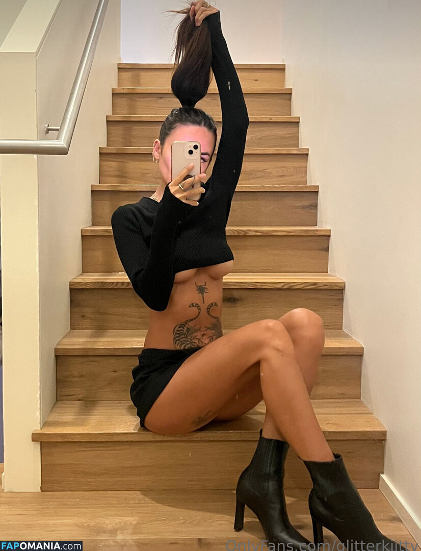 Sarahturnerr_ / xx.sarahturner.xx / xx.turner.xx Naken OnlyFans  Läckta Foto #2