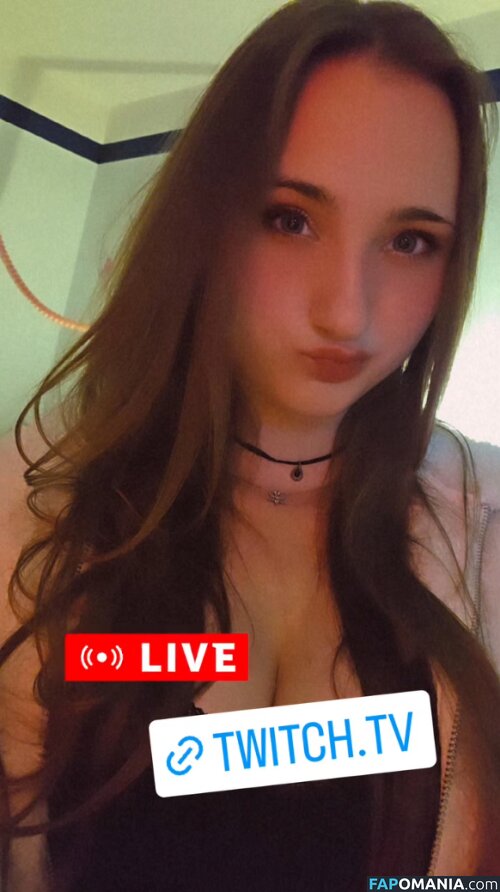 xXlaureliaXx Naken OnlyFans  Läckta Foto #1