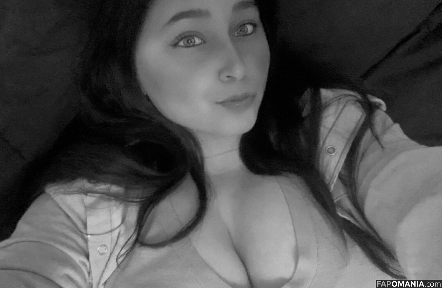 Yagirlsarina24 Naken OnlyFans  Läckta Foto #5